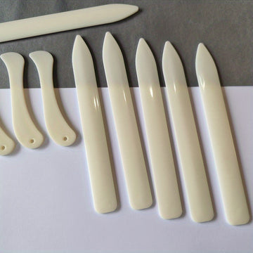 [Crease Maker for Crafts] 6pcs Plastic Bone Clip & Scoring Tool | Origami Folding Board for Card Making, Scrapbooking, Book Binding, Leather Polishing - DIY Paper Crafts (Compatible with Origami Guides)